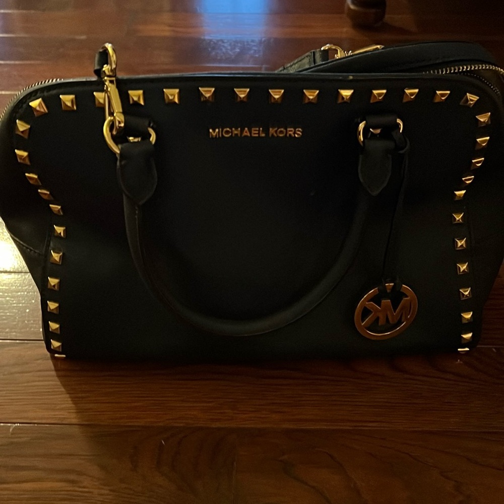 Michael kors crossbody and tote! Navy with gold hardware